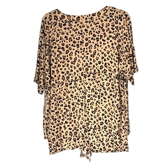 Time and Tru | Leopard Print Twist Tie Women’s Maternity Shirt Shirt High low - Picture 2 of 7